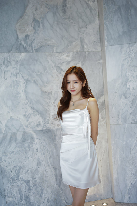 Scarfy White